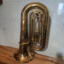 Strumento banda musicale Basso in Si bemolle