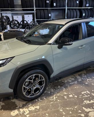 Cerchi NUOVI Toyota Rav4 raggio 19 cod.434