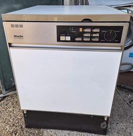 Lavastovigkie Miele 12 coperti