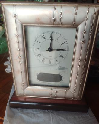 orologio da tavolo in foglia argento 800 e legno 