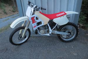 YZ 250 - 1989 come nuova PERMUTE LEGGERE