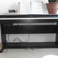 Piano digitale 88 tasti (7 ottave)