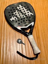 Racchetta Padel Adidas Metalbone 3.4 + Kit Pesi