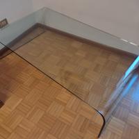 Tavolino in vetro curvato FIAM