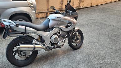 Yamaha TDM 850 anno 2000