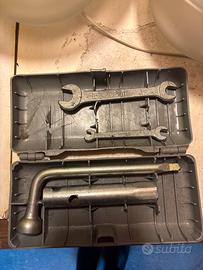 Attrezzi uso e manutenzione fiat 500/600/850