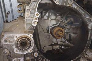 Cambio alfa 147 1.9 120cv cuscinetto idraulico