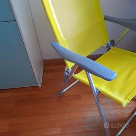 Sedia sdraio con poggiatesta