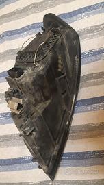 Faro destro volvo v 50