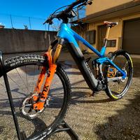 Bici Elettrica E-MTB Cube