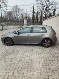 VW GOLF 7 TGI 2016