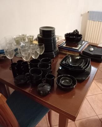 servizio da tavola nero da 8