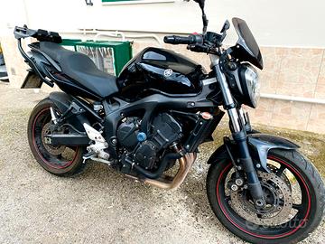 Yamaha FZ6 S2