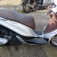 Ricambi piaggio medley 125 2016/19