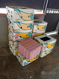 Stock abbigliamento neonati e bambini/e