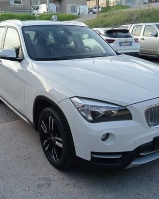 BMW X1 xDrive18d X Line
