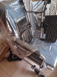sedia a rotelle 