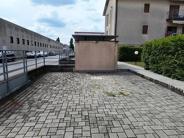 Posti macchina in zona borgo loreto