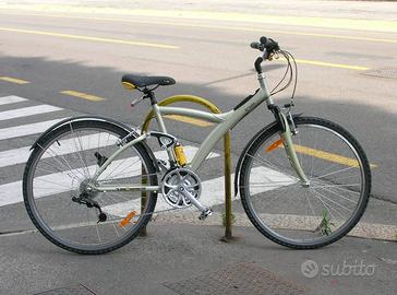 n BICI CITYBIKE POLIVALENTE B-TWIN limited edition