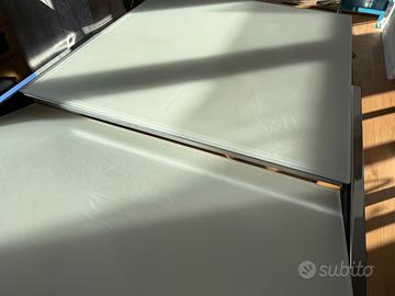 tavolo calligaris in perfette condizioni