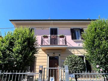 Appartamento di 100 m² con 3 locali a Bologna