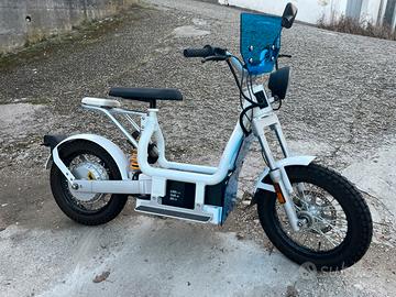 Motorino elettrico cake makka ohlins scooter
