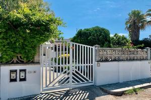 Salento: Spaziosissima villa sul mare (12 posti