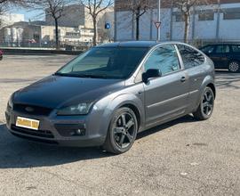 Ford Focus C-Max Focus 1.8 TDCi (115CV) Coupé