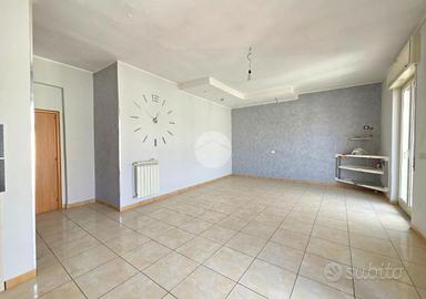 3 LOCALI A CASORIA