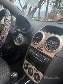 Auto Opel Corsa