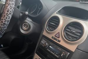 Auto Opel Corsa