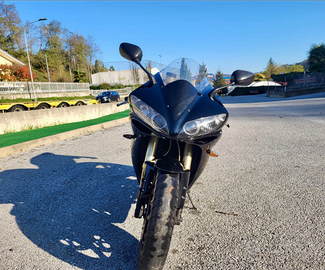 Yamaha R1 2005 - 28mila km - 172cv - 172kg