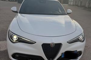 Stelvio 2.2 210cv VELOCE