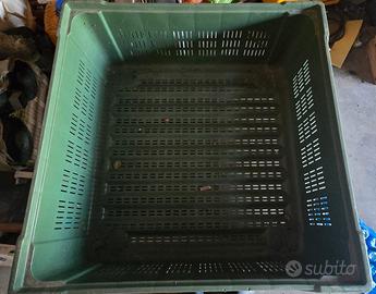 Cassoncino in plastica rigida verde (Bins)