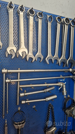 Meccanico meccatronico operario