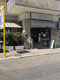 NEGOZIO A ROMA