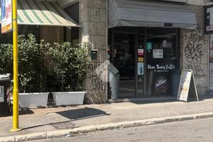 NEGOZIO A ROMA