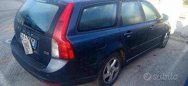 volvo V50 anno 2011 euro 5 km 220