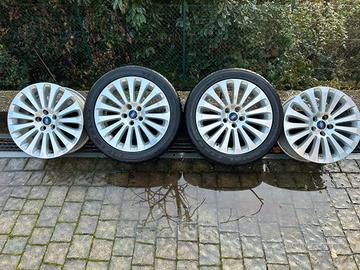 Cerchi in lega da 17 pollici per Ford Focus