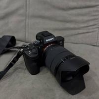 Sony A7 III + Kit 28-70mm