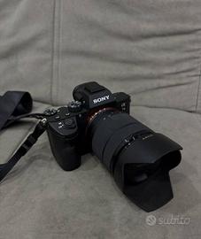 Sony A7 III + Kit 28-70mm