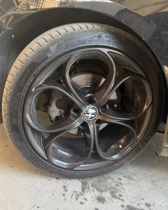 cerchi e gomme da 18 alfa romeo giulietta