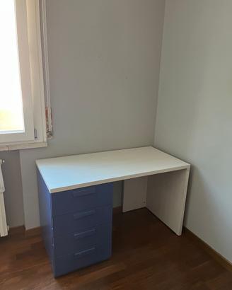 Scrivania Bertoni arredamenti