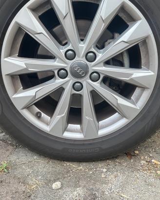 Cerchi in lega 18” per  Audi q3 originali