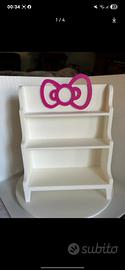 scaffale hello kitty