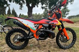 Ktm exc tpi 250 six days