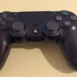 Controller Dualshock V2 PS4 con difetto