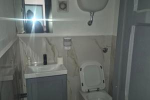 Locale ex negozio alimentare