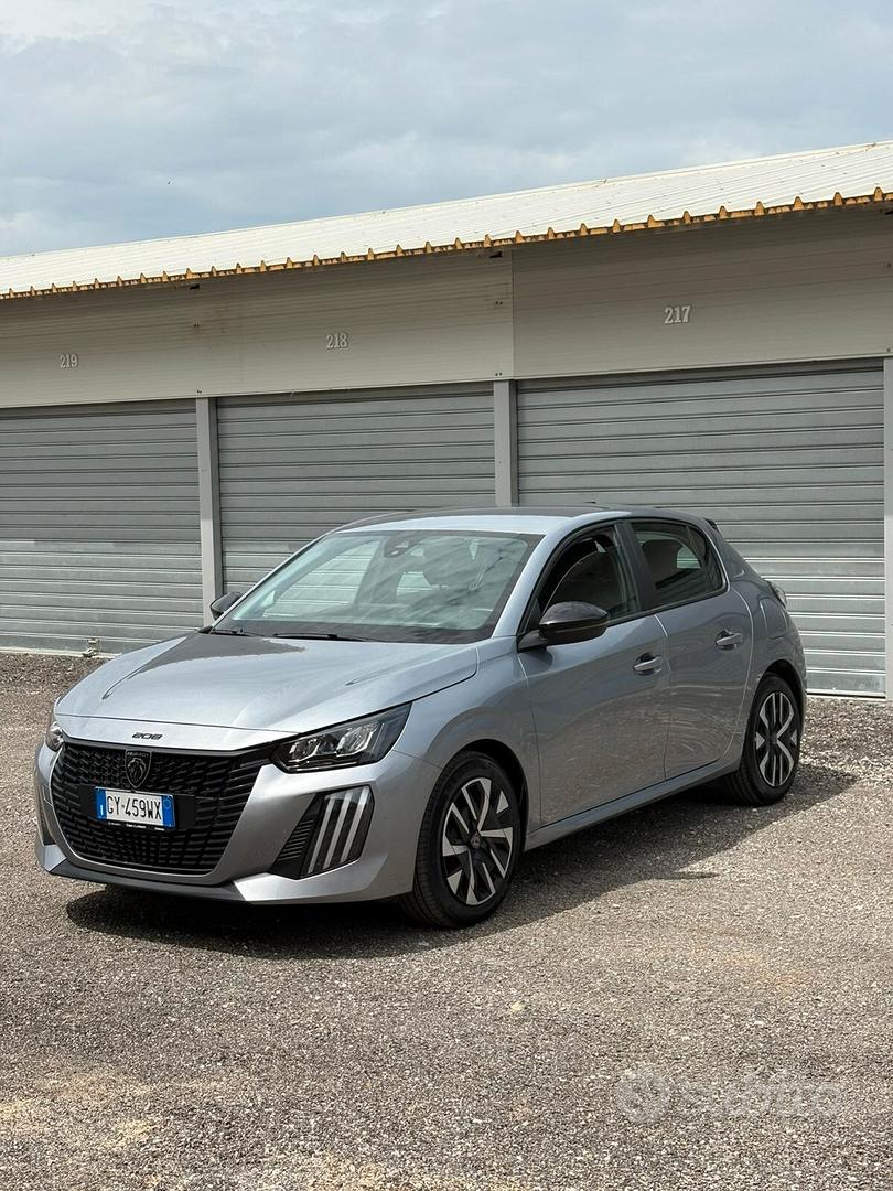 Peugeot 208 2025 photo 3