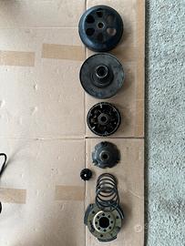 Pezzi Runner 125/180 trasmissione e carburatore